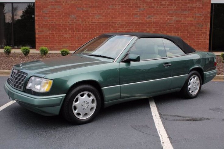 Photo for 1994 Mercedes-Benz E 320 Convertible